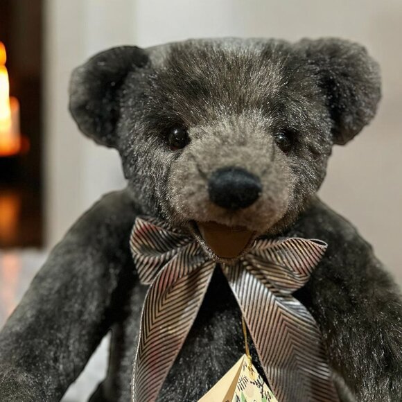 Gund Signature Collection Bear-Wee Willy #59 of 600-Signed Limited Edition w/tag - Picture 2 of 14